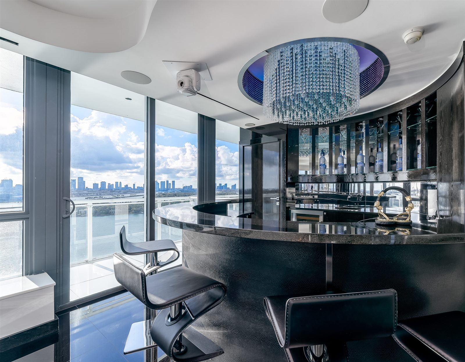 Penthouse bar above Biscayne Bay, Bentley Bay, Miami Beach